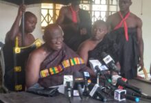 Mampontenghene leads Kwabre residents in protest against NPP over neglect