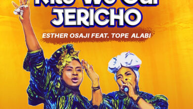 Esther Osaji – Kíló Wó Odi Jericho (Live) feat. Tope Alabi [AUDIO + VIDEO]